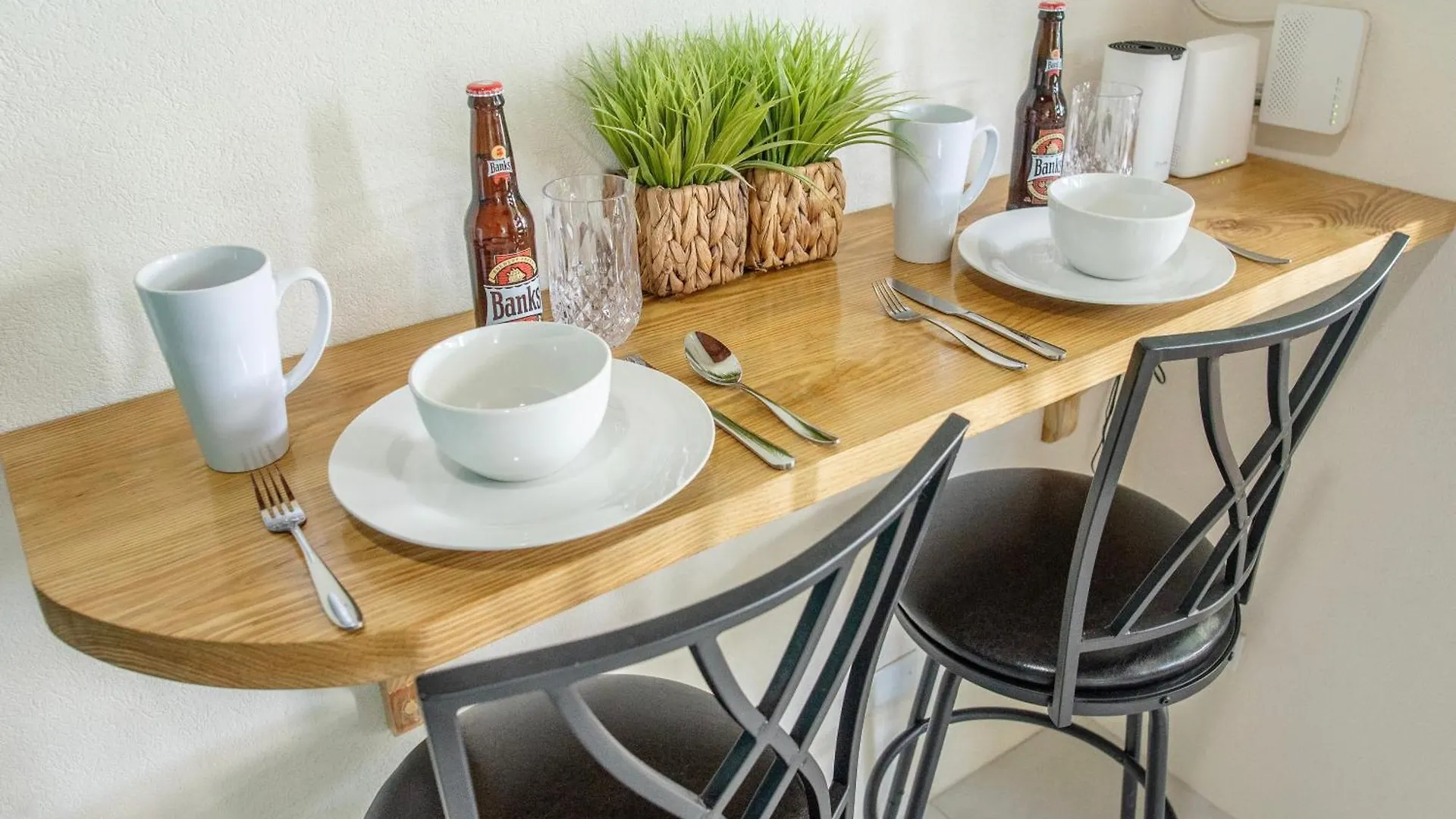 Appartamento Couples Hideaway, King Bed- 5 Mins To Beach & Oistins- Golden Teal Christ Church